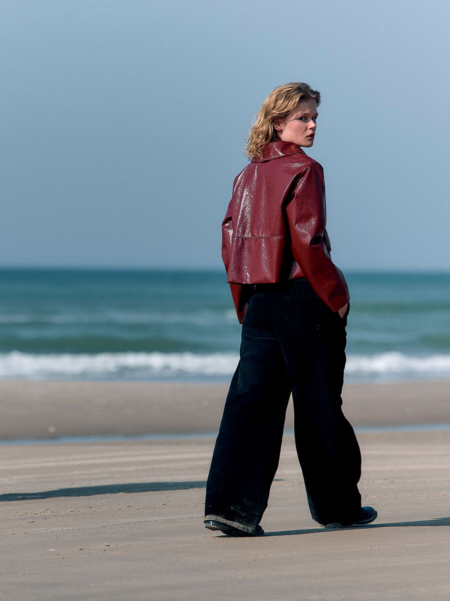 Shop the Look - ocAUTUMN77_1730102847668_custom-0.jpg