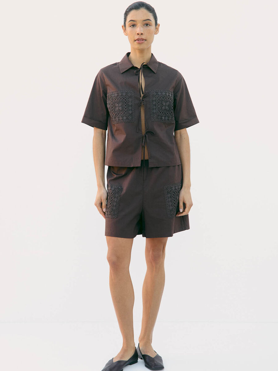 Product carousel image - Shop the Look | 1