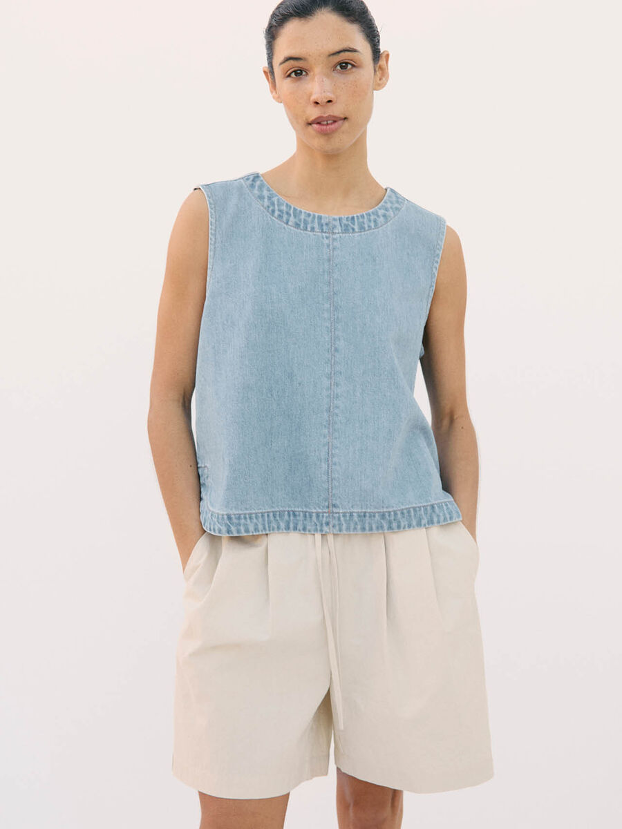 Product carousel image - Shop the Look | 1