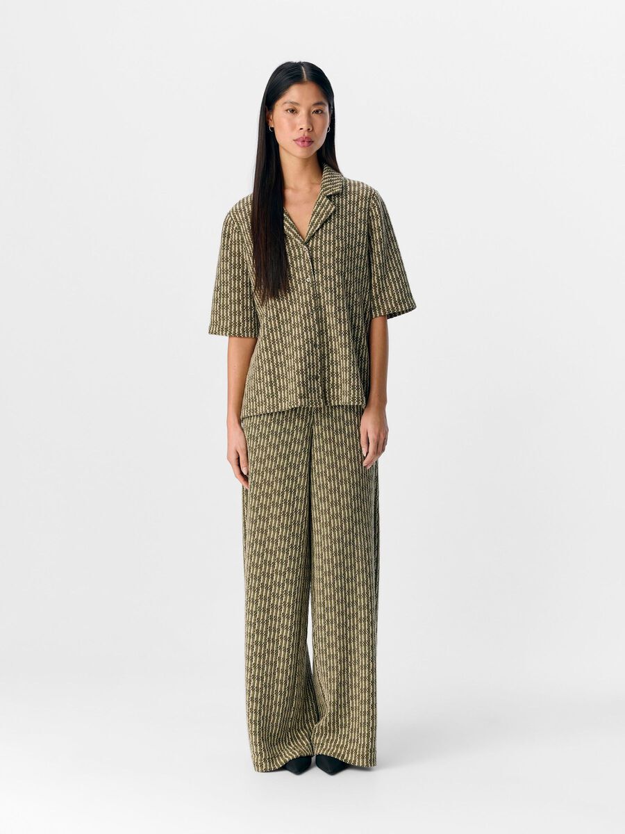 Shop the Look - ocOBJISJA_1744706774313_custom-0.jpg