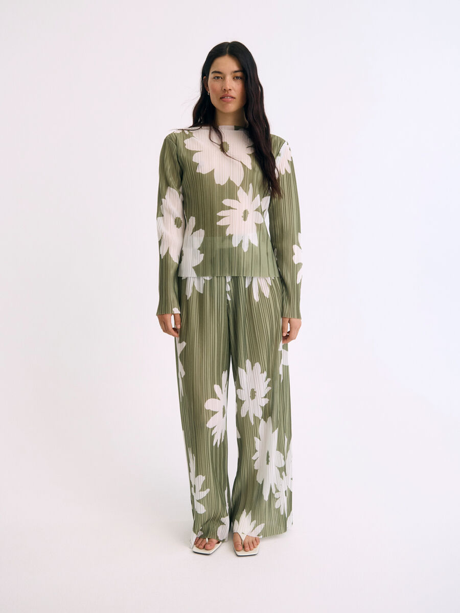 Shop the Look - ocHIGHSUMMER3_1749016957641_custom-0.jpg
