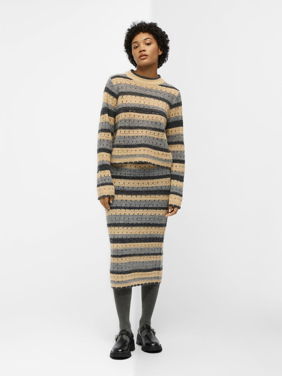 Shop the Look - ocOBJSARO_1700829413624_23043168_MediumGreyMelange_1071586_005.jpg