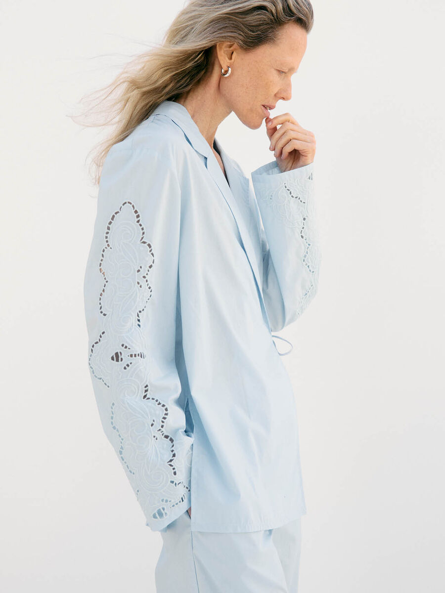 Product carousel image - Shop the Look | 1