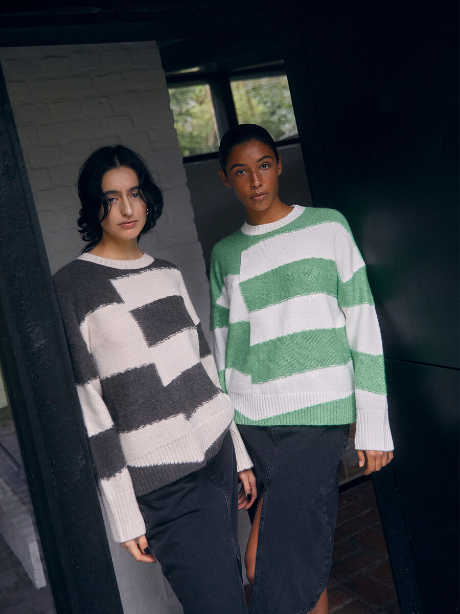 Shop the Look - ocWI11_1699281739518_custom-0.jpg