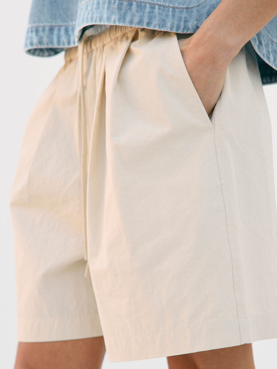 Product carousel image - Shop the Look | 2