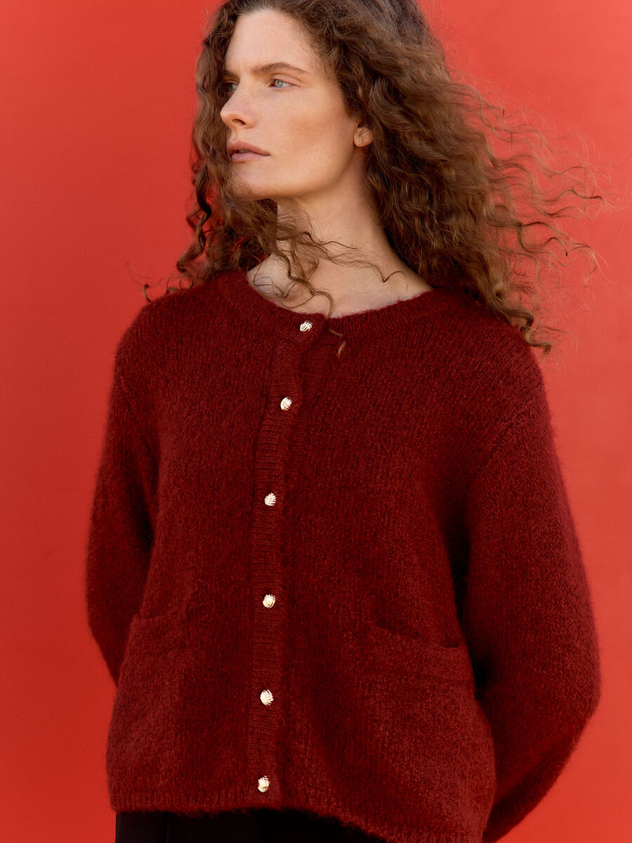 Product carousel image - Shop the Look | 1