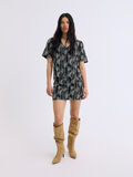 Shop the Look - ocHIGHSUMMER20_1750319305244_custom-0.jpg