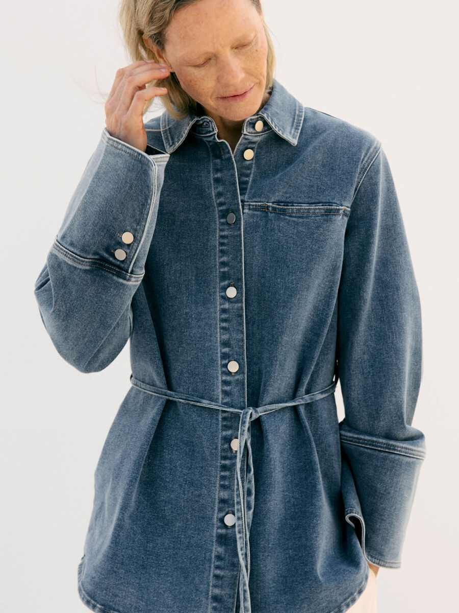 Product carousel image - Shop the Look | 2