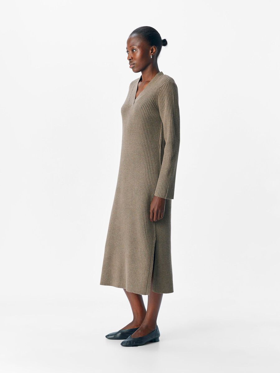 Product carousel image - KNITTED MAXI DRESS, Morel | 1