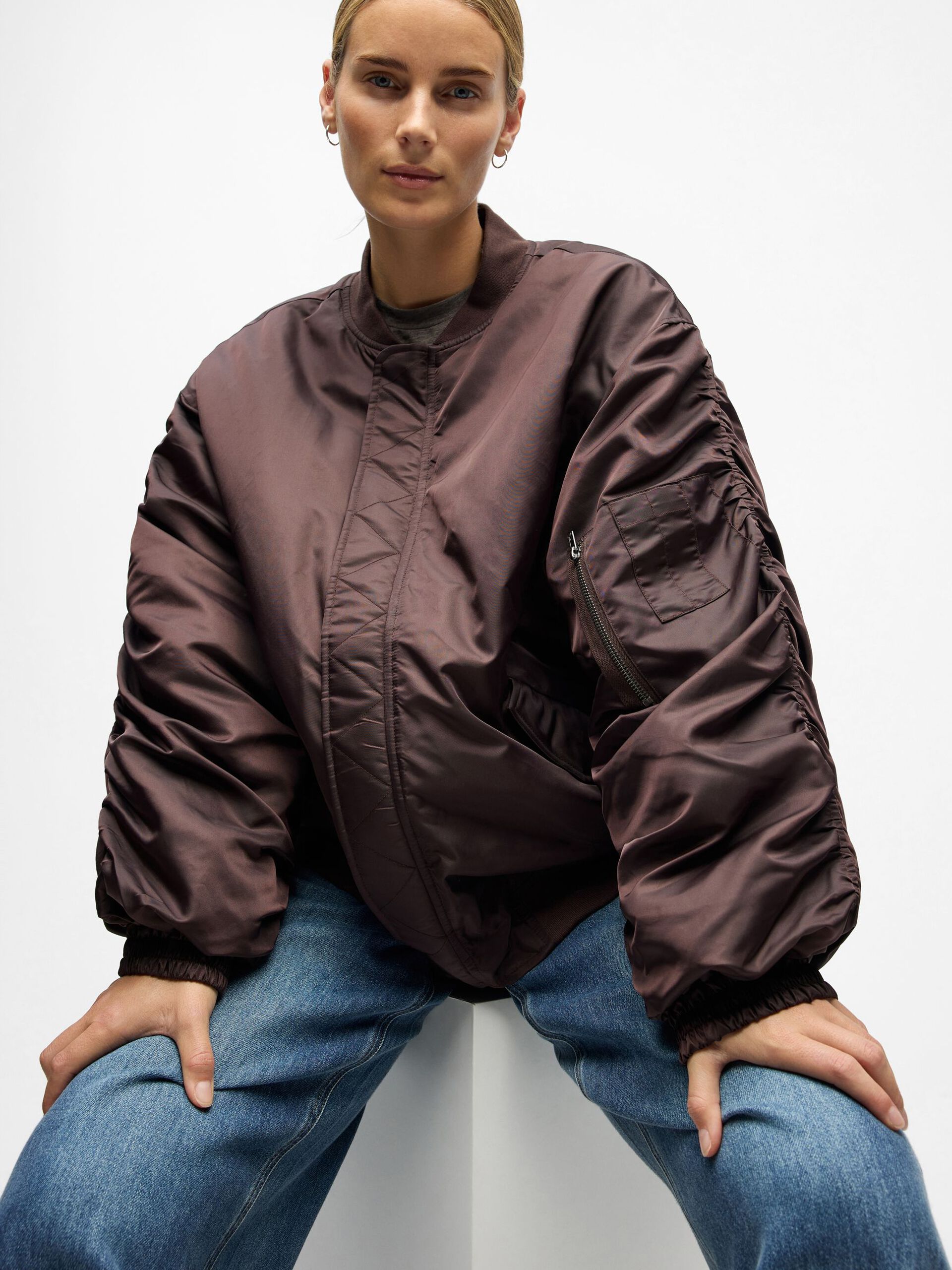 Carousel image - OVERSIZE BOMBERJACKE, Seal Brown | 6