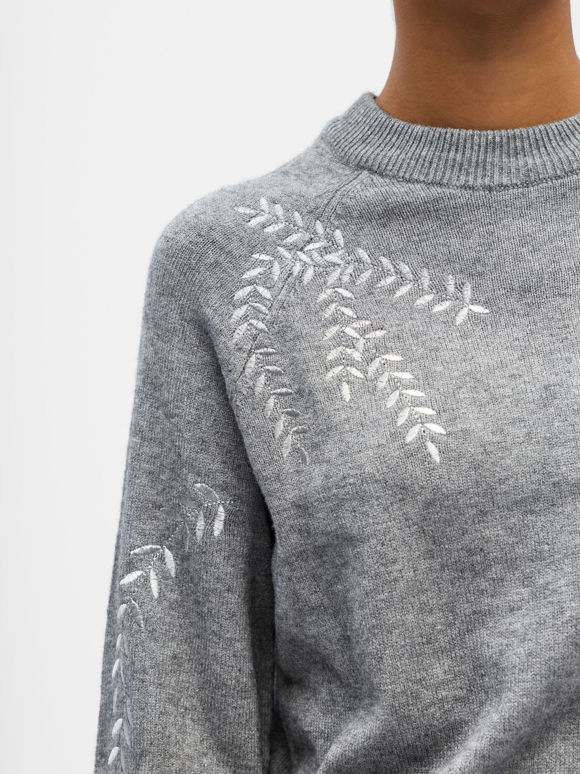 Carousel image - KNITTED PULLOVER, Medium Grey Melange | 5