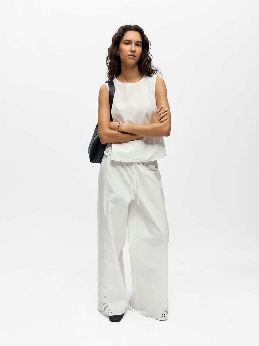 Carousel image - GEDETAILLEERD MOUWLOZE TOP, Cloud Dancer | 4