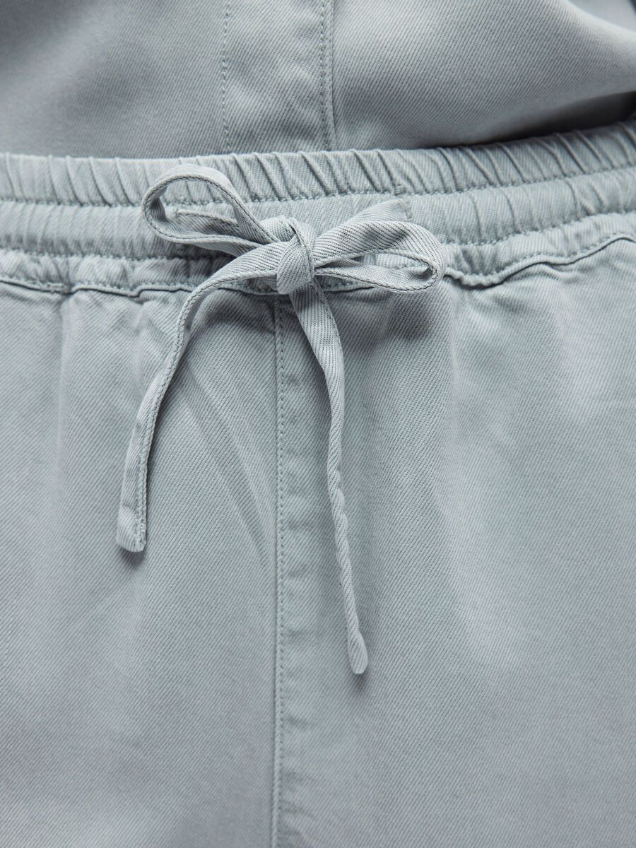 Carousel image - RELAXED DENIM SHORTS, Winter Sky | 5