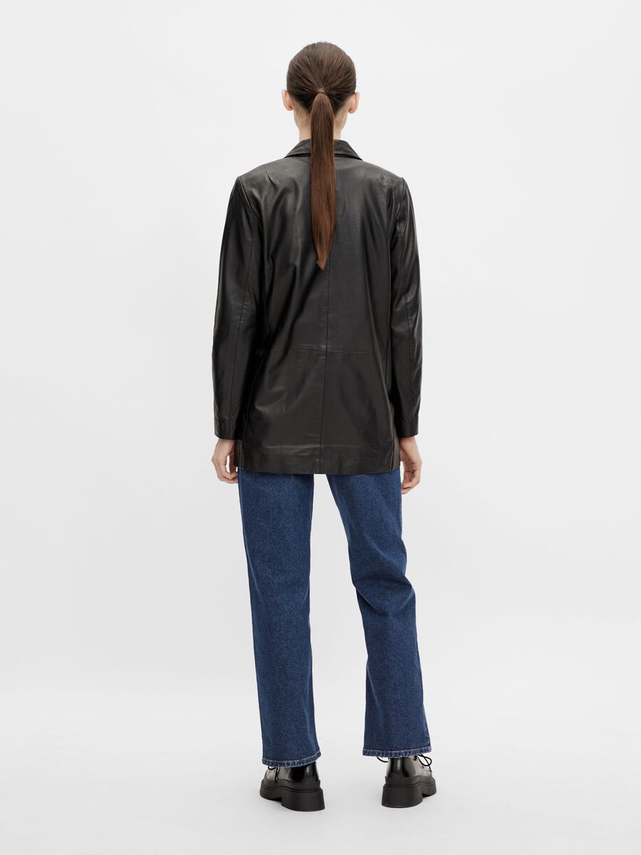 Carousel image - OVERSIZE L&AElig;DER BLAZER, Black | 4