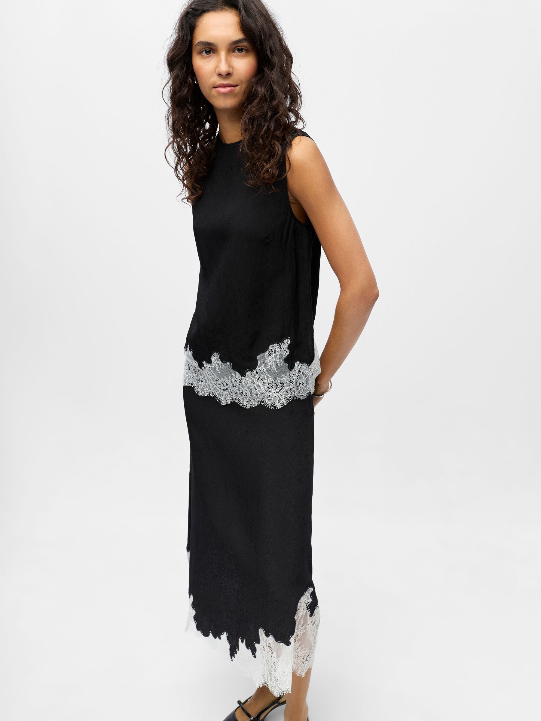 LACE TOP | Black | .OBJECT CI UK