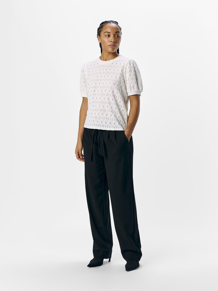 Carousel image - BRODERIE TOP, Cloud Dancer | 4