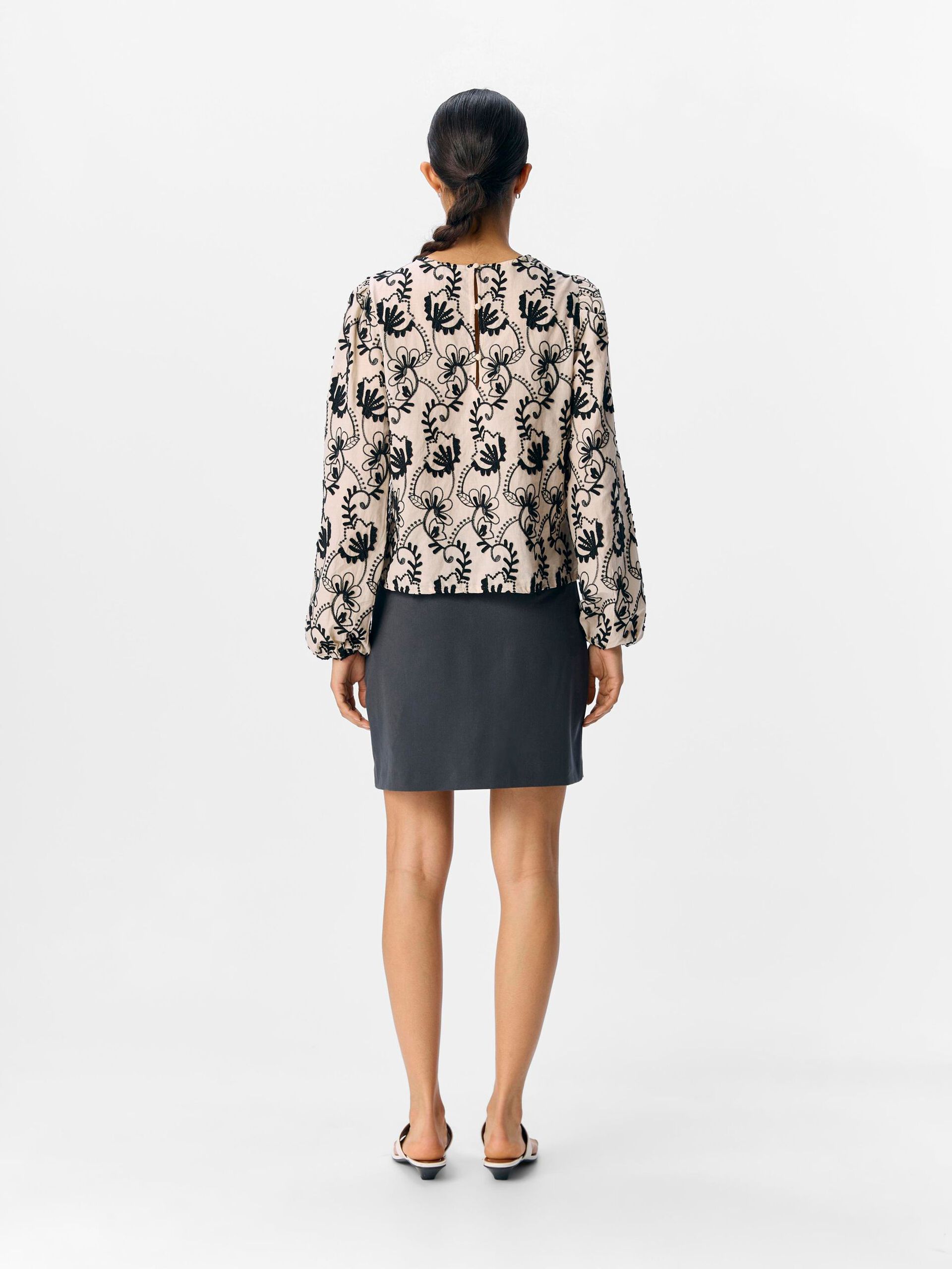 Carousel image - DETAILED BLOUSE, Sandshell | 3