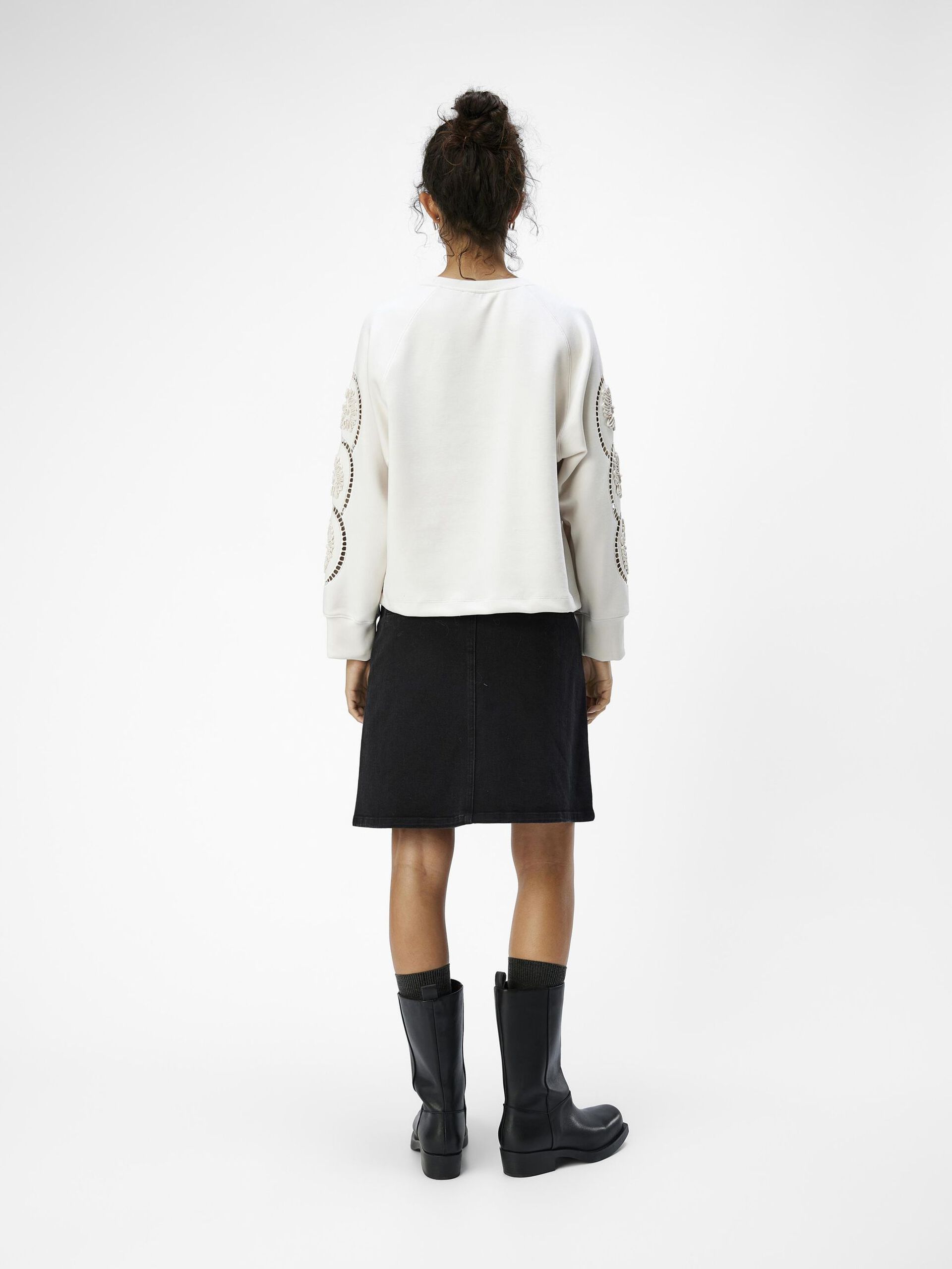Carousel image - SUDADERA, White Sand | 3