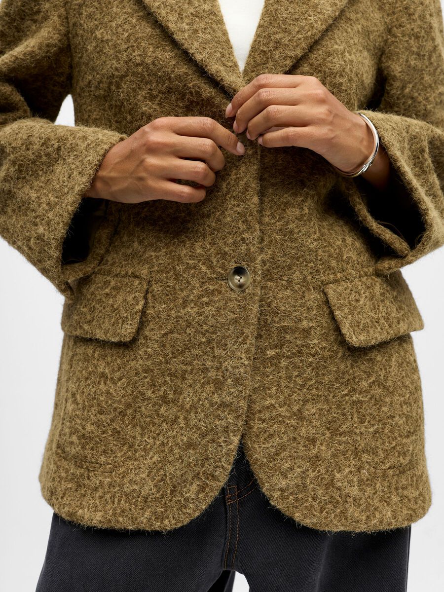 Product carousel image - LONGLINE BLAZER, Deep Lichen Green | 3