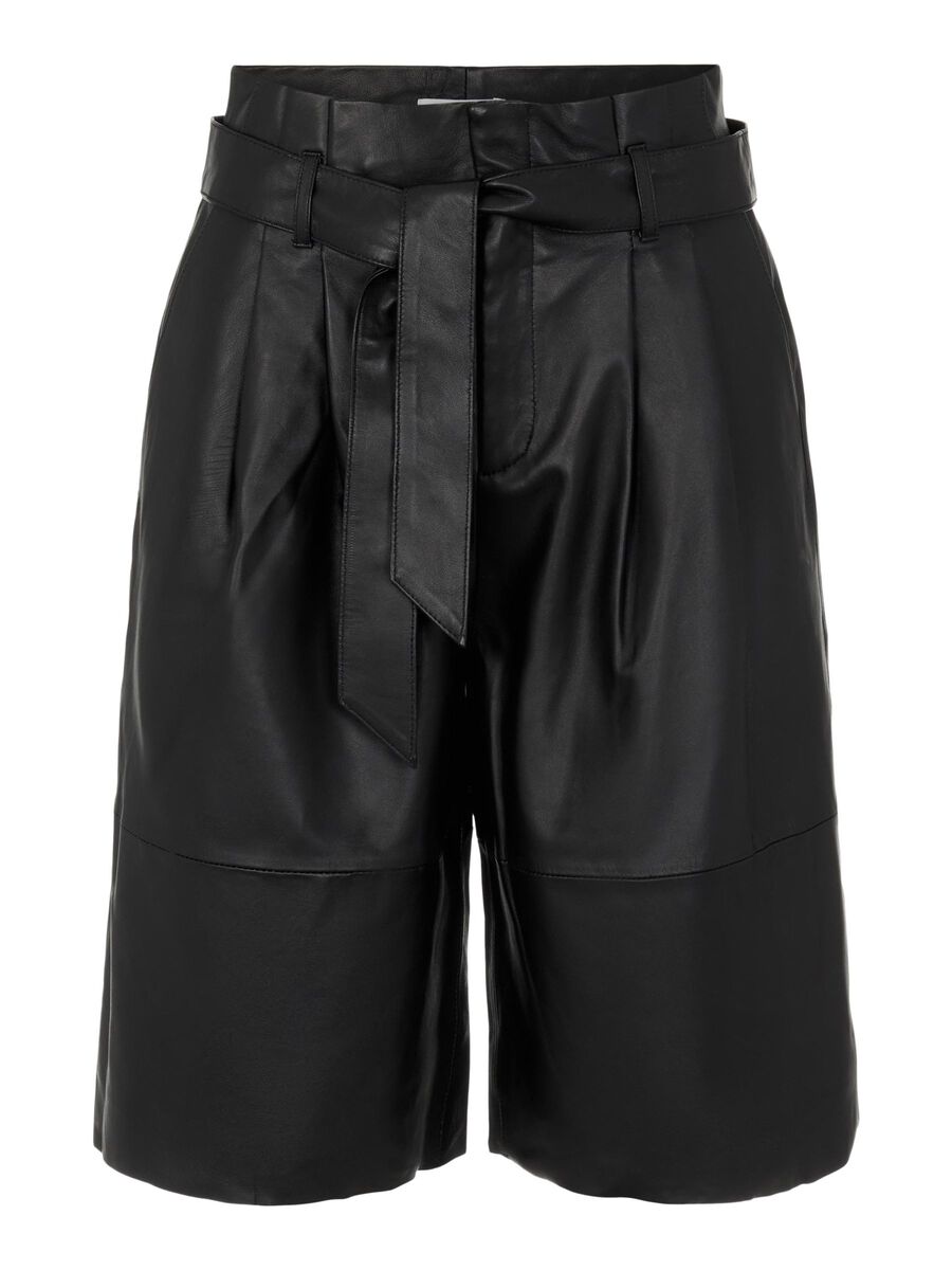 OBJECT OVERSIZE FIT LÄDERSHORTS, Black, highres - 23035539_Black_001.jpg