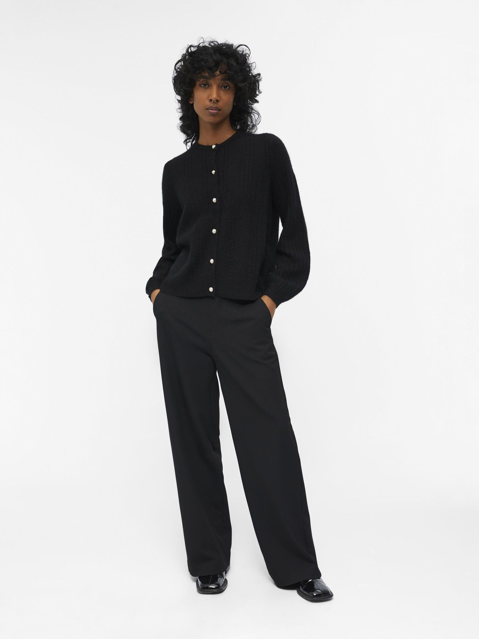 Carousel image - ALPAKKA ULLBLANDING CARDIGAN, Black | 4