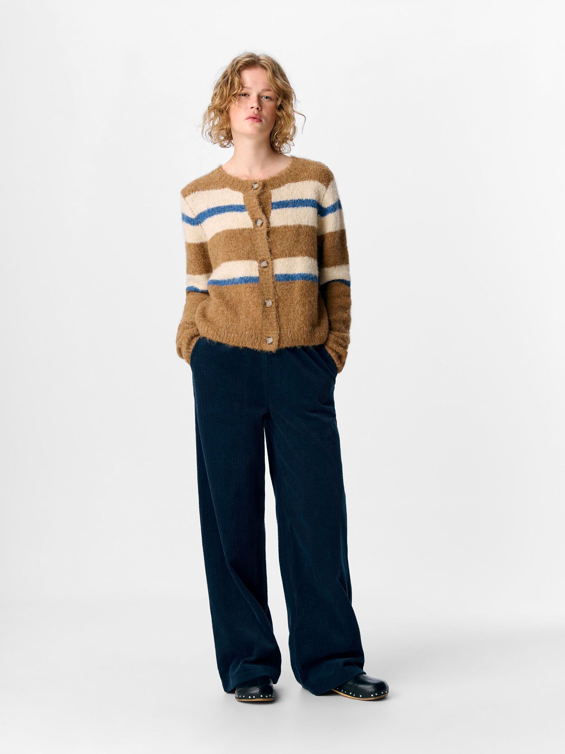 Carousel image - KNITTED CARDIGAN, Tannin | 4