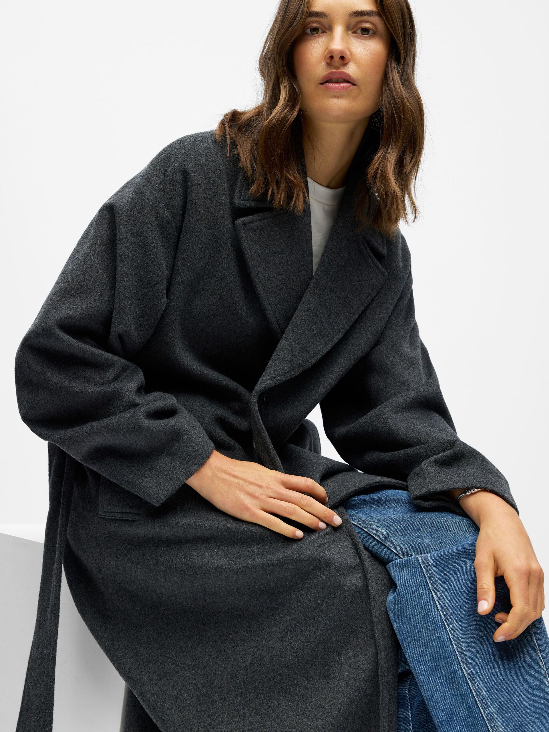 Carousel image - LONGLINE COAT, Medium Grey Melange | 6