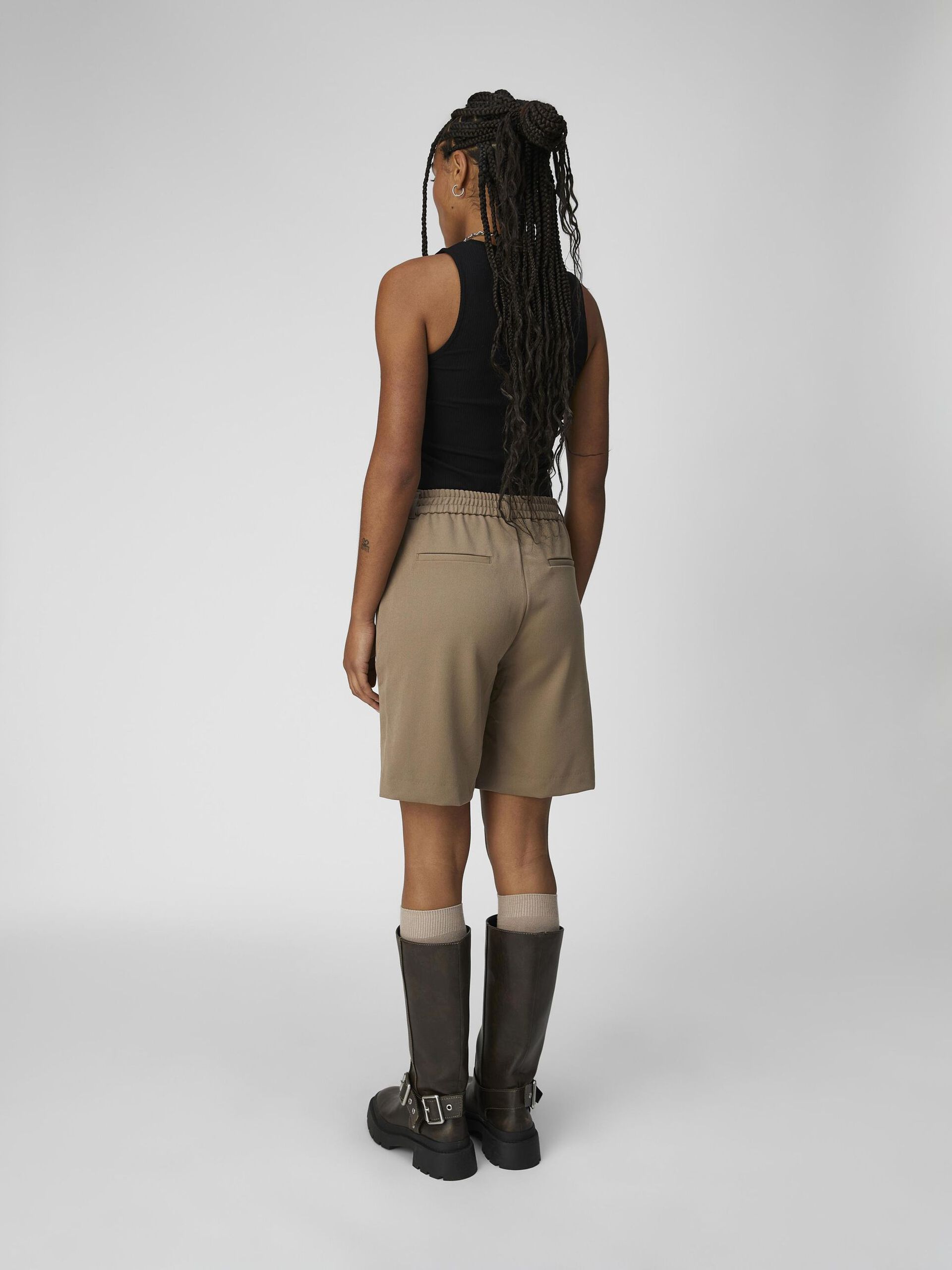 Carousel image - SHORTS, Fossil | 4