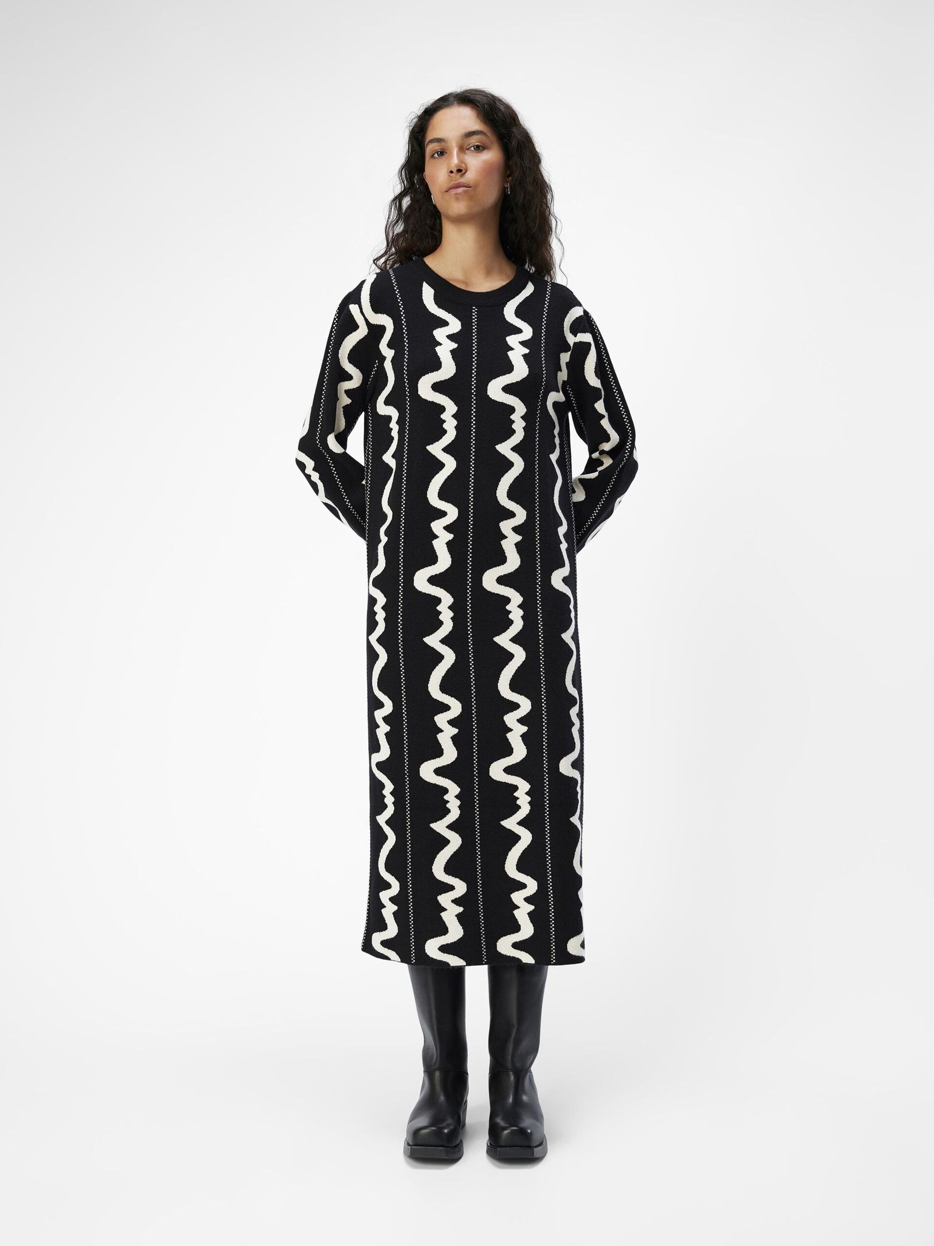 Carousel image - STRIKKET MAKSIKJOLE, Black | 4