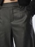 OBJECT BESCHICHTETE HOSE MIT WEITEM BEIN, Black, highres - 23045831_Black_006.jpg