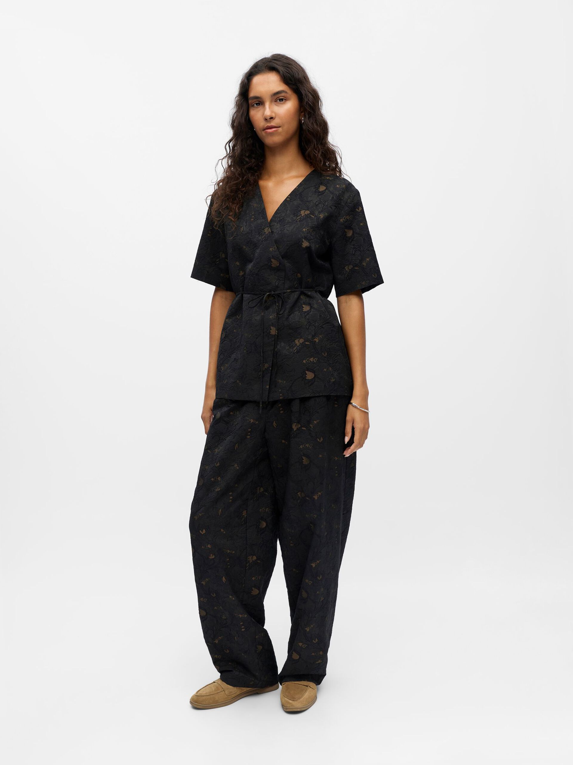 Carousel image - BLUSA INCROCIATA, Black | 4