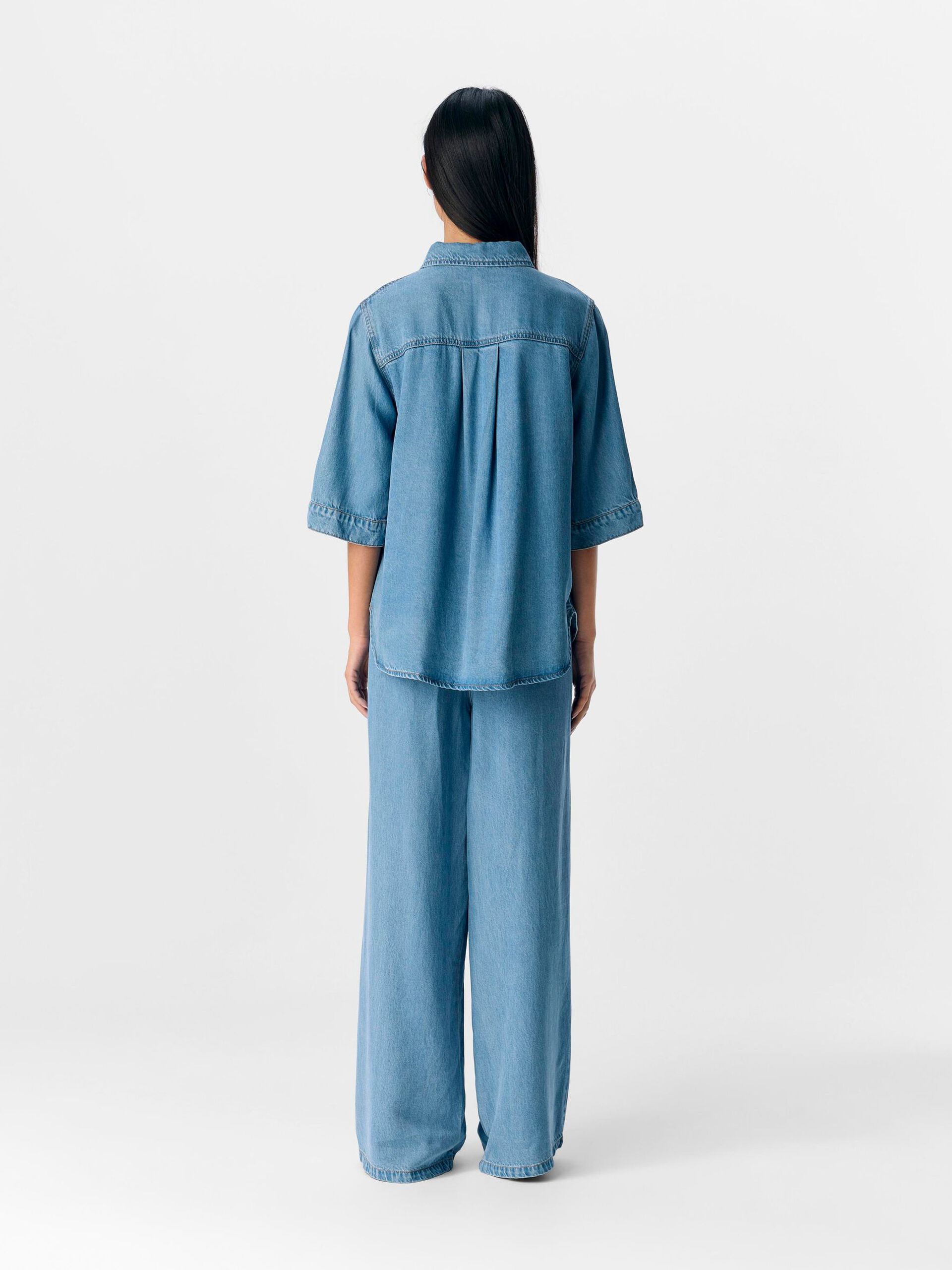 Carousel image - KORTE MOUWEN SPIJKERBLOUSE, Light Blue Denim | 3