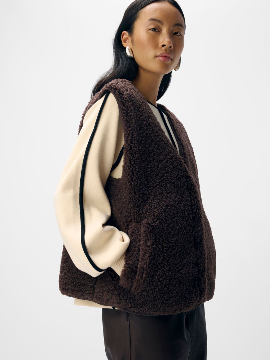 Product carousel image - FLEECE GILET, Seal Brown | 4