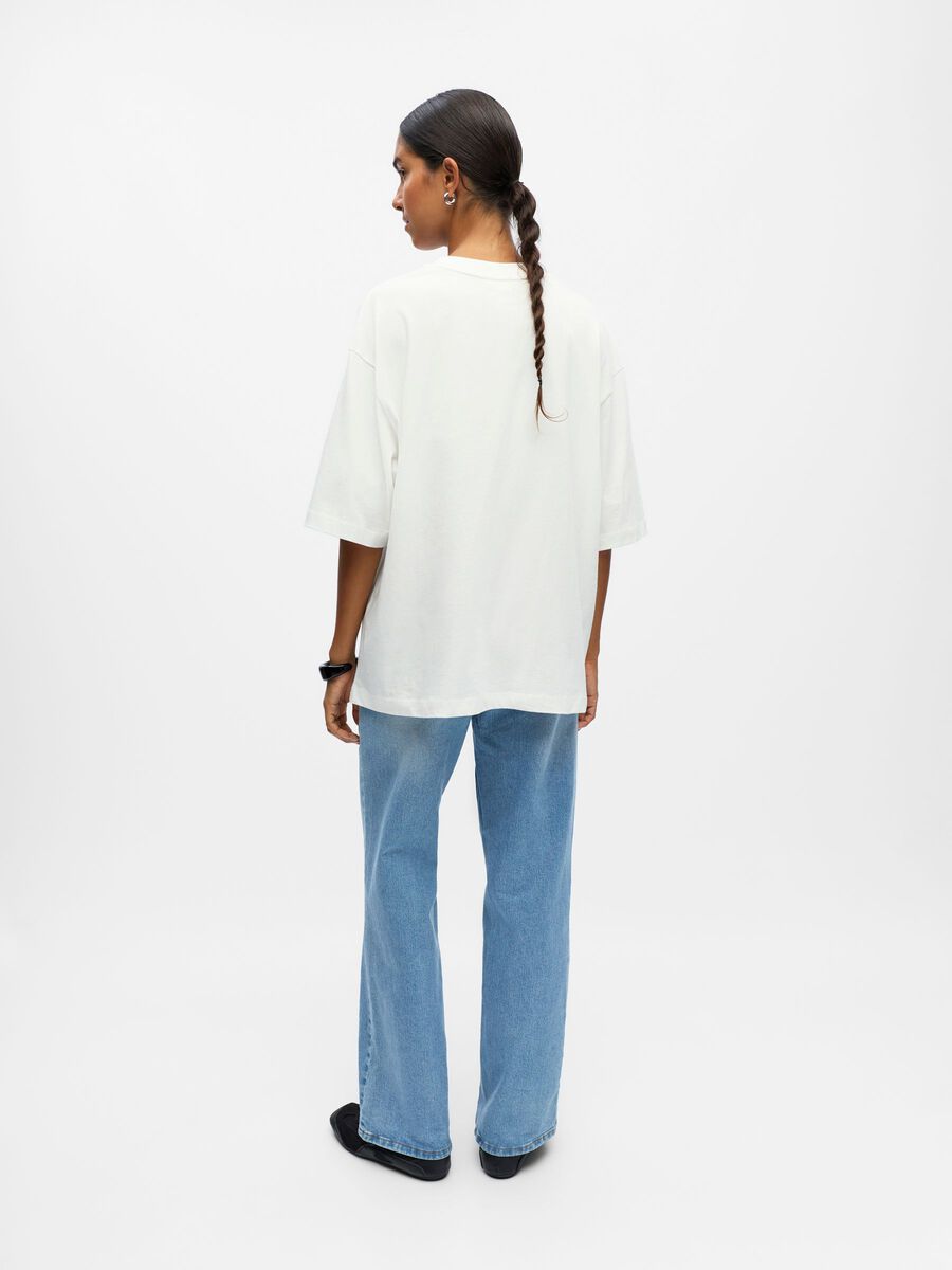 Product carousel image - OVERSIZED T-SKJORTE, Cloud Dancer | 2