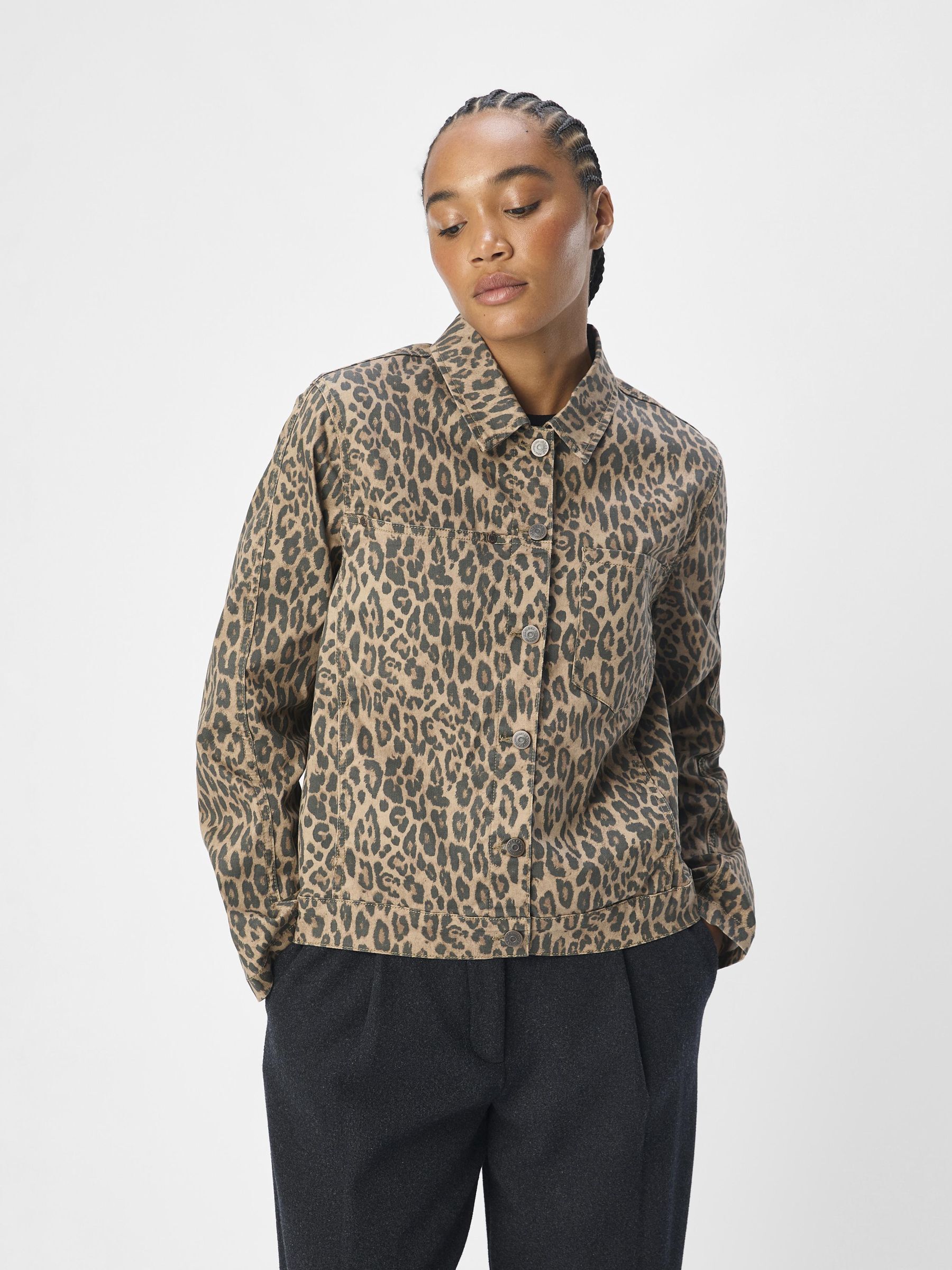 LEOPARD PRINT DENIM JACKET