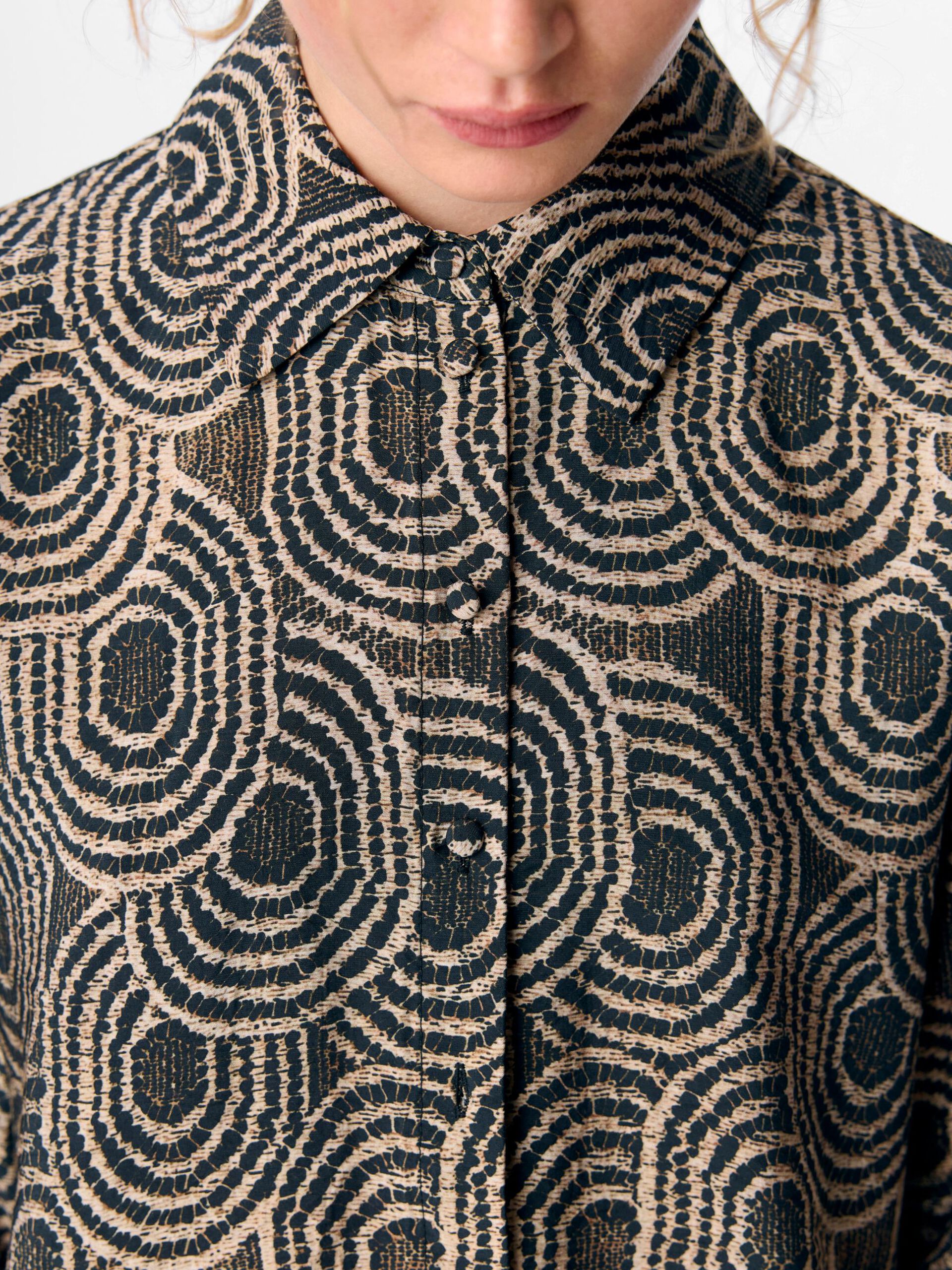 Carousel image - PRINTED SHIRT, Black | 5