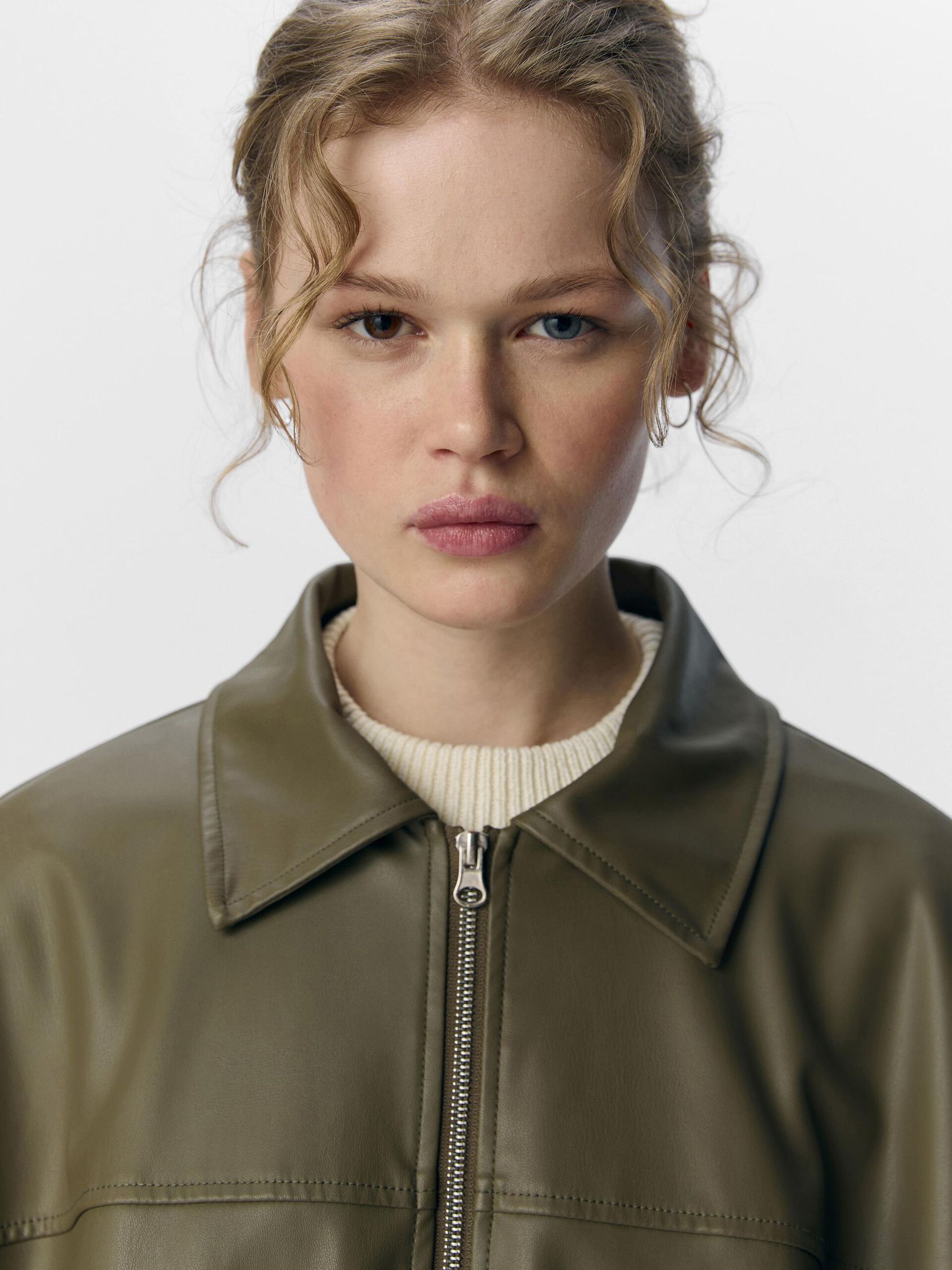 Carousel image - FAUX LEATHER BOMBER JACKET, Capulet Olive | 5