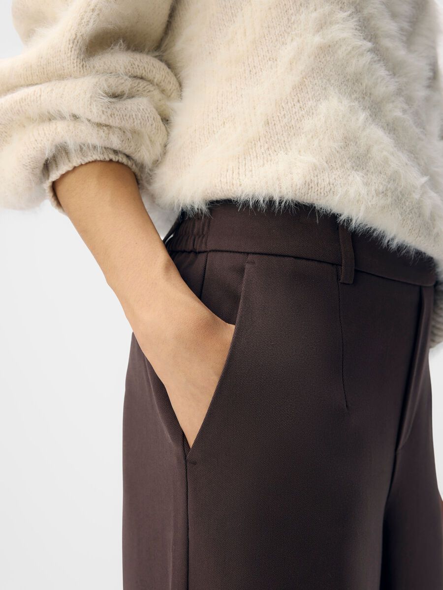 Carousel image - OBJLISA HOSE, Seal Brown | 5