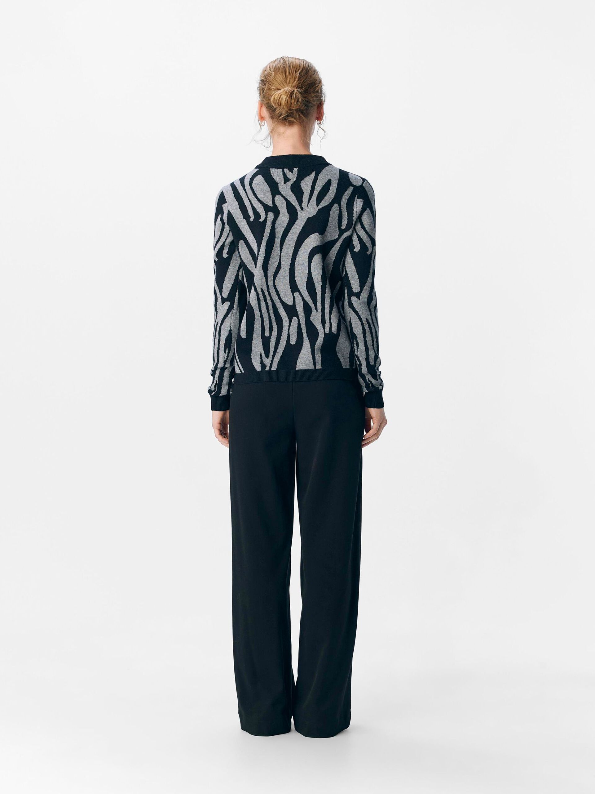 Carousel image - OBJRAY PULLOVER, Black | 3