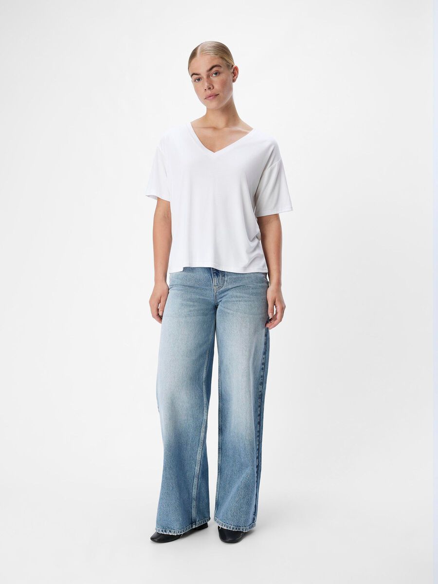 Carousel image - V-NECK T-SHIRT, White | 4