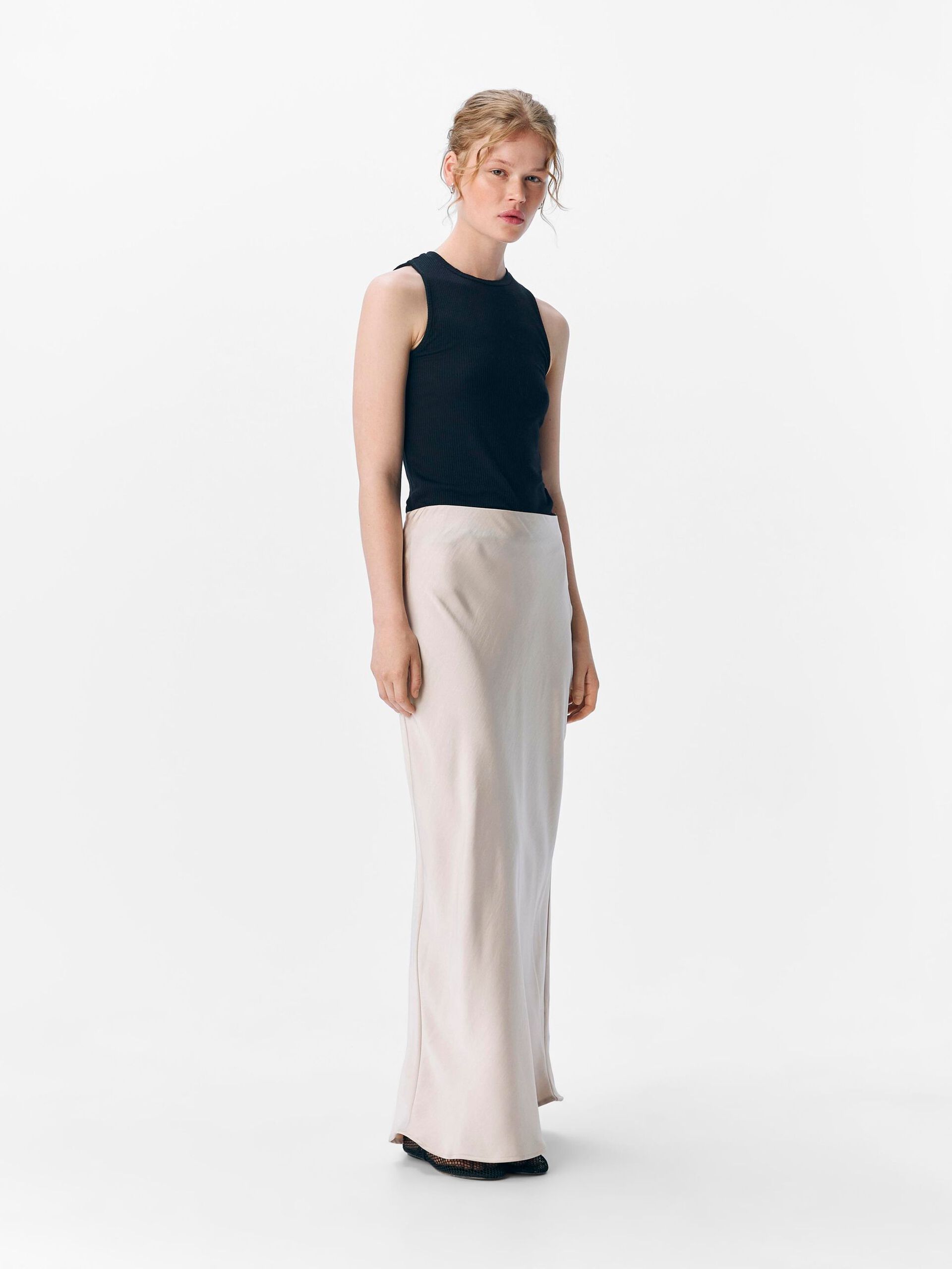 Carousel image - EN SATIN JUPE LONGUE, Silver Gray | 4