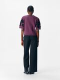 Product image thumbnail - KORTÄRMAD STICKAD KOFTA, Mauve Wine | 3
