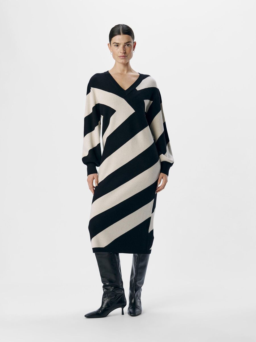 OBJECT V-HALS STRIKKET KJOLE, Black, highres - 23047105_Black_1202653_003.jpg