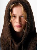 OBJECT SOMBRERO, Java, highres - 23043040_Java_005.jpg