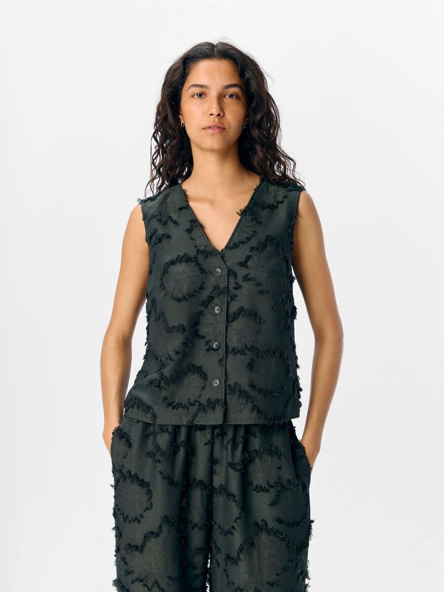 OBJECT GEDETAILLEERD GILET, Kambaba, highres - 23046959_Kambaba_003.jpg