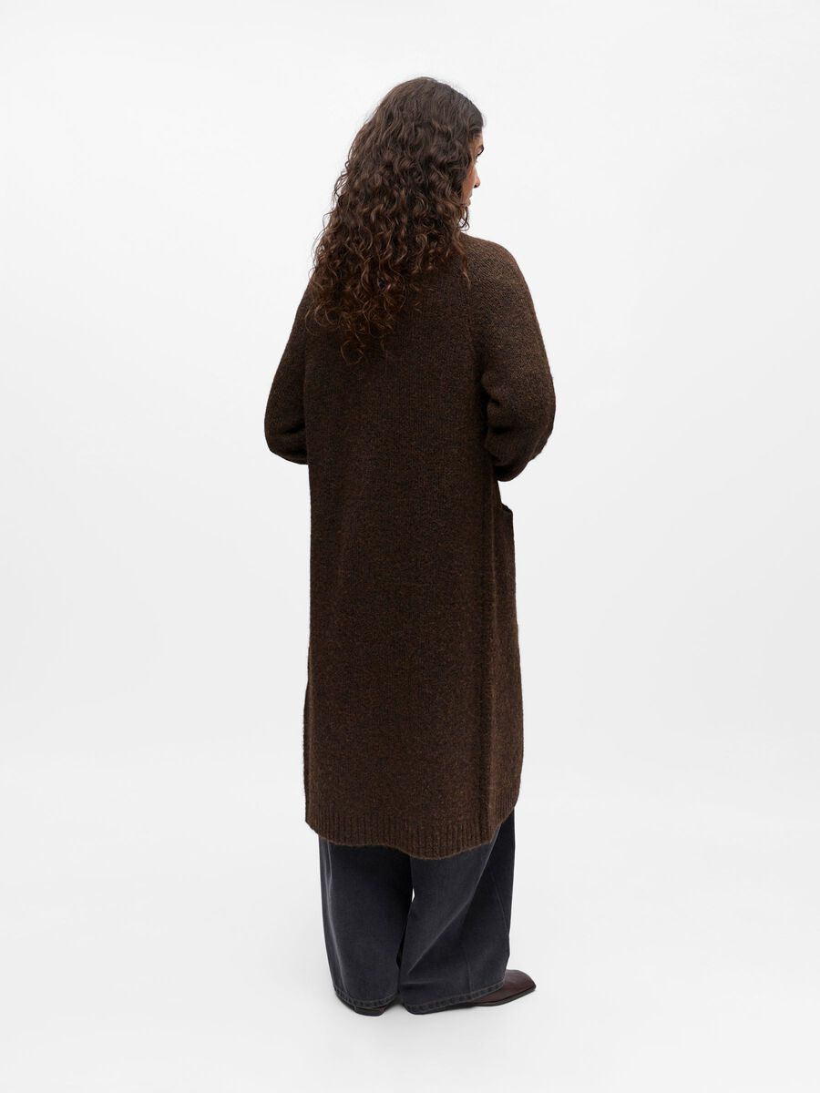 Product carousel image - LANG GEBREID VEST, Seal Brown | 2