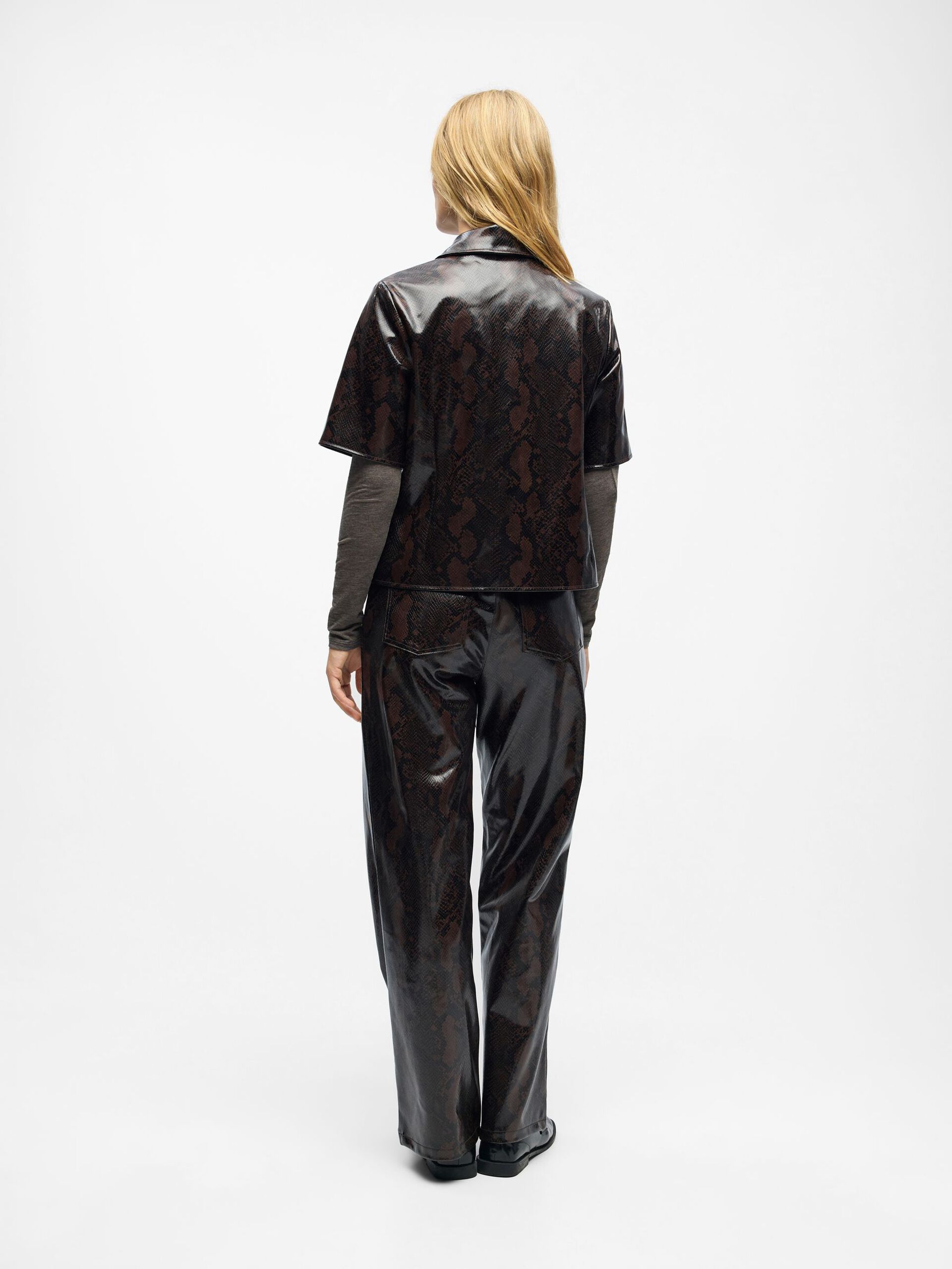 Carousel image - SNAKE PRINT TOP, Seal Brown | 3