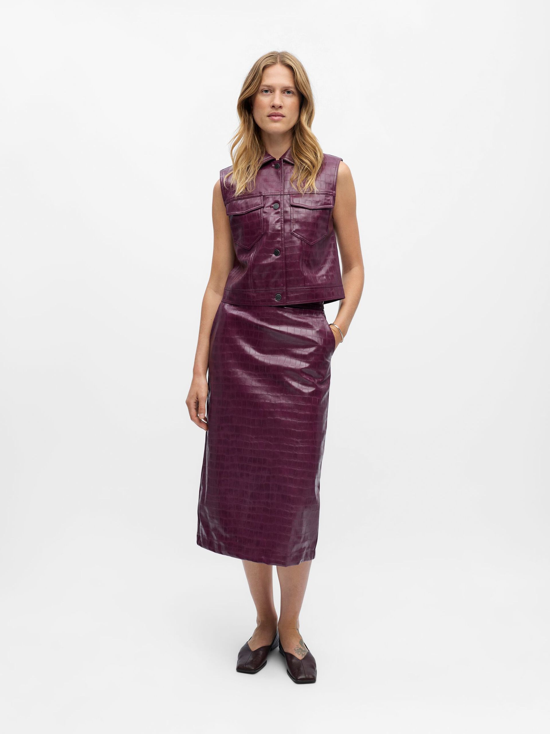 Carousel image - GILET, Mauve Wine | 4