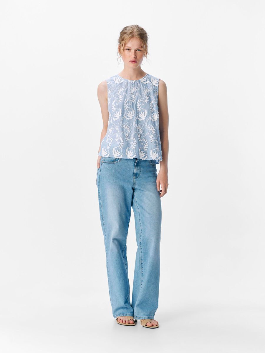 Carousel image - EMBROIDERED TOP, Kentucky Blue | 3