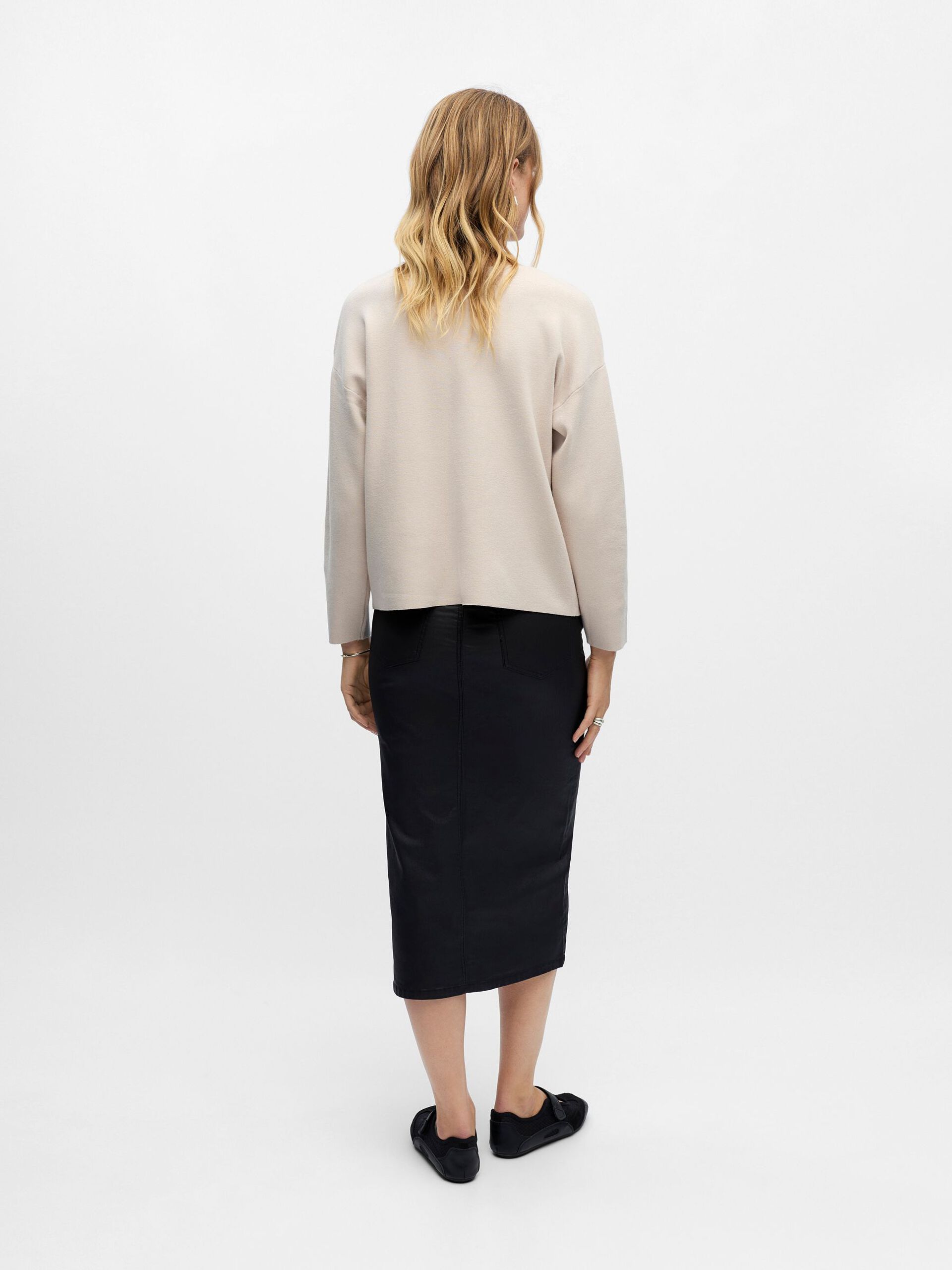 Carousel image - V-NECK KNITTED PULLOVER, Silver Gray | 3